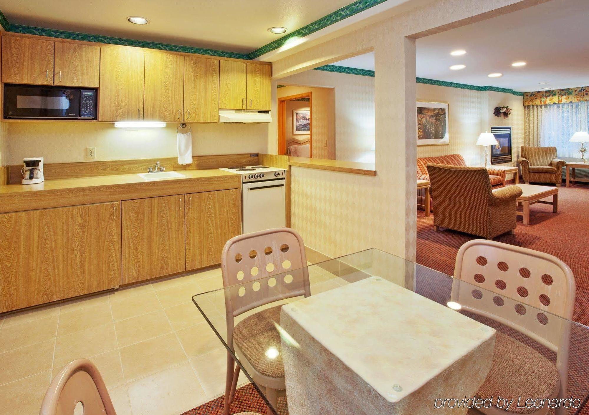 南太浩湖智选假日酒店 餐厅 照片
